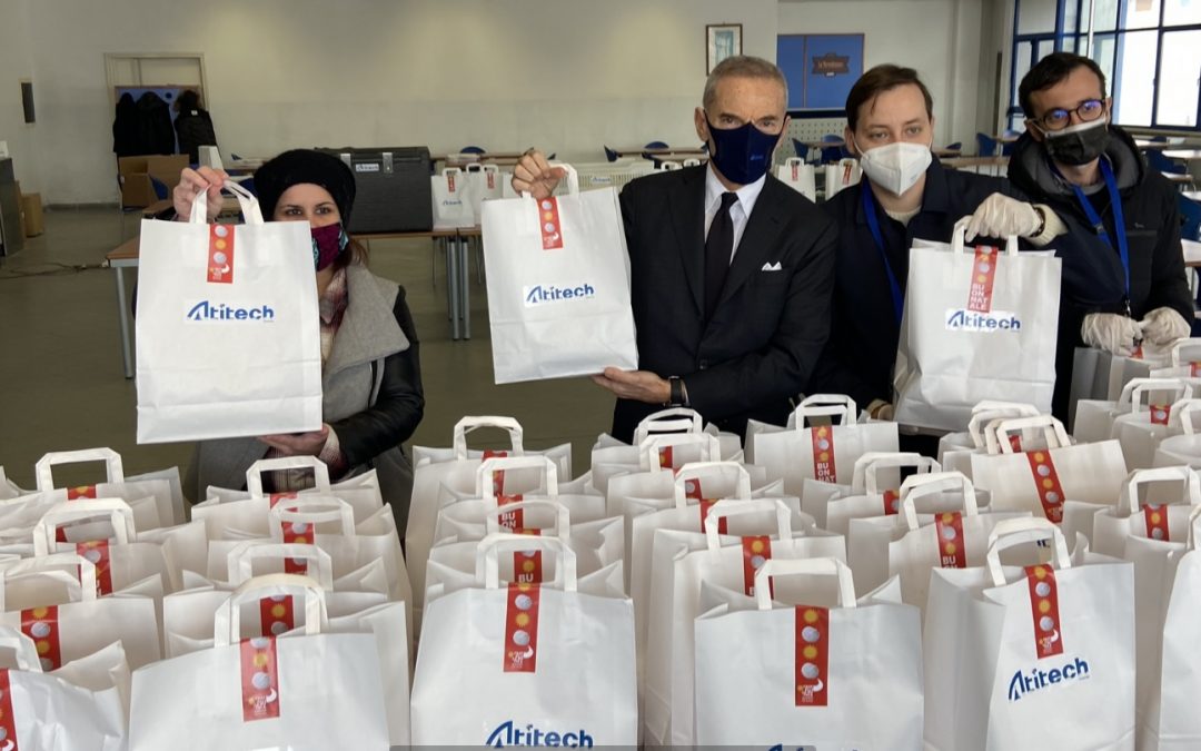 Natale solidale di Atitech, Gianni Lettieri: “Pandemia ha accentuato disuguaglianze, 200 pasti caldi al giorno fino al 9 gennaio”